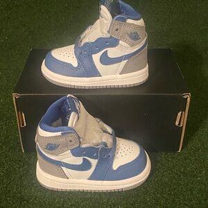 Nike Air Jordan 1 High True Blue